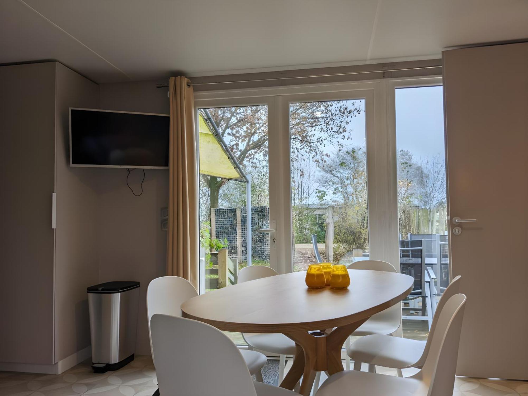 Cozy Tiny Solhouse 4 - Near Groningen Villa Kropswolde Buitenkant foto